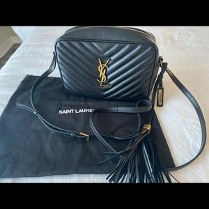 LOU CAMERA BAG IN QUILTED LEATHER in Noir
